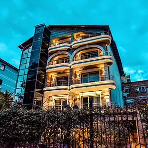 Otel Broadway